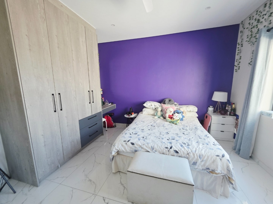 5 Bedroom Property for Sale in Sandown Western Cape